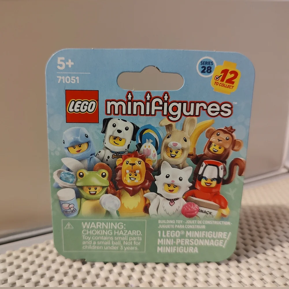 Lego 71051 Cute Bunny Costume #10 Minifigures Series 28 NWT Building Toy Set